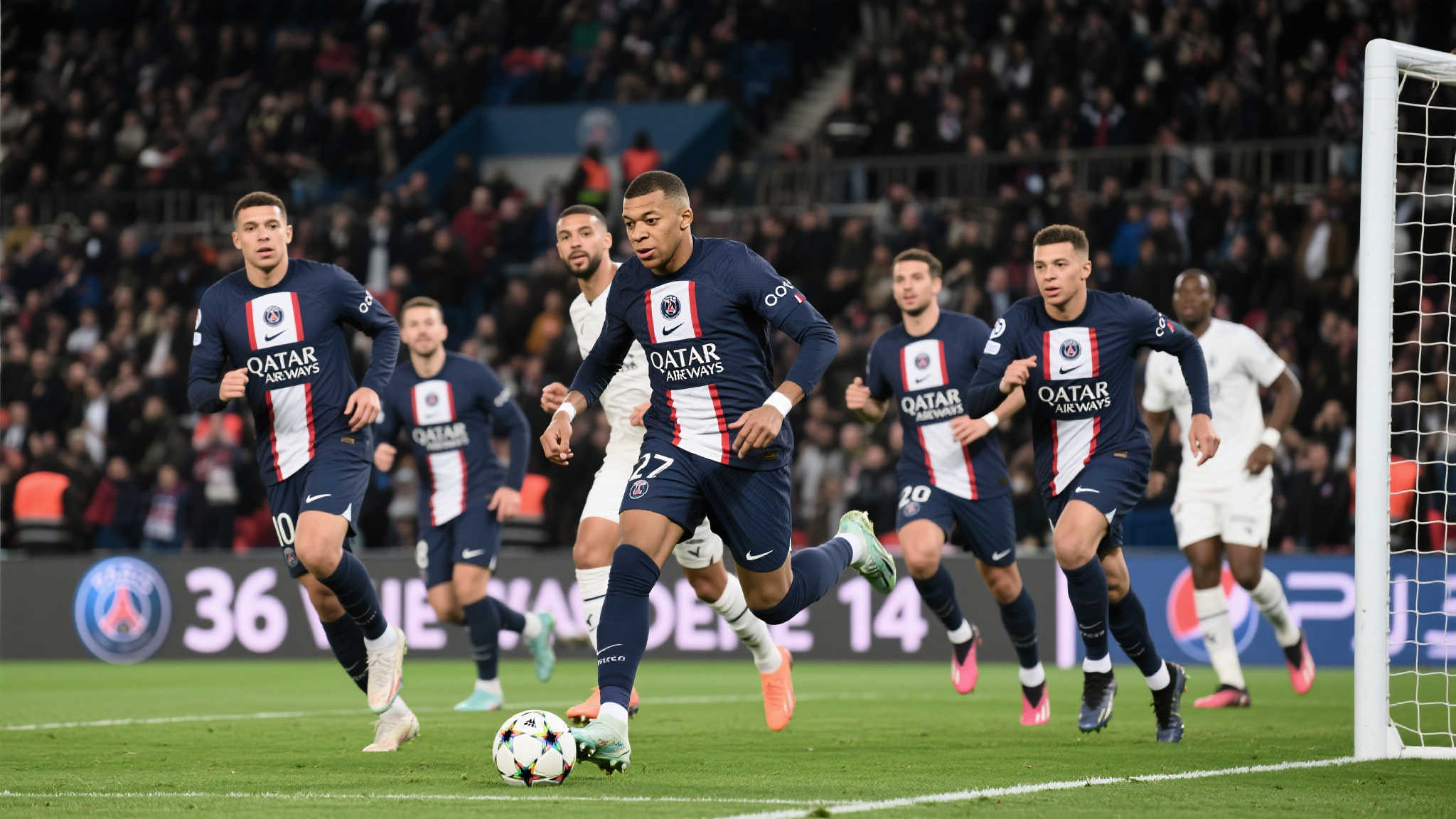 前言：
作为世界足坛的一面旗帜，巴黎圣日耳曼始终